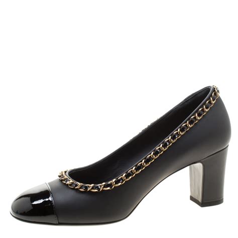 chanel chain black heel